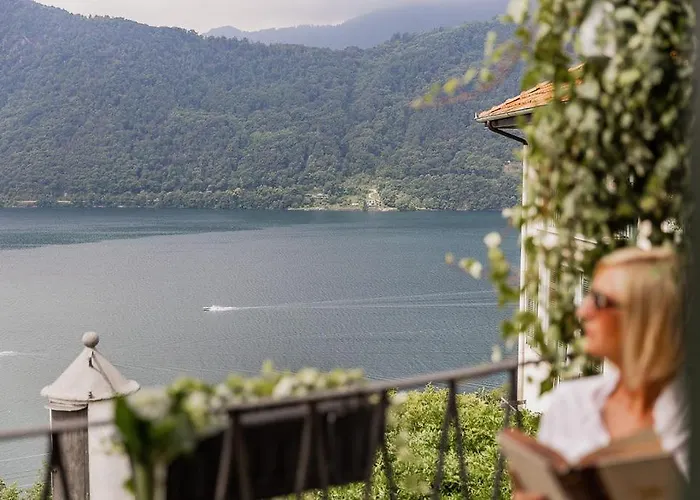 Villa Antica Colonia & Wellness (adults Only) Pettenasco